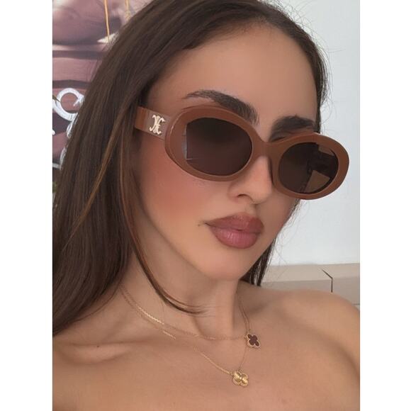 NEW Celine CL40194U Triomphe Brown Oval Sunglasses - Picture 1 of 10